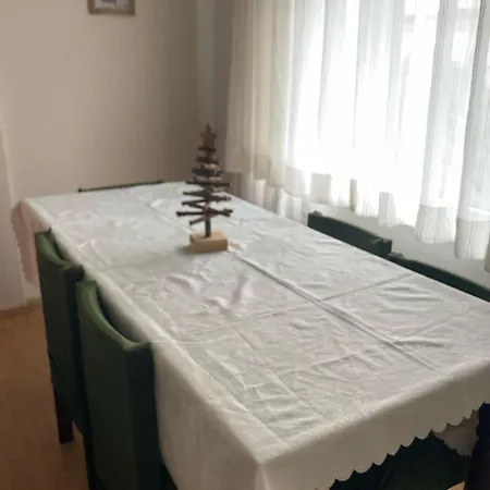 Large And Simple Family House In Center Apartment Antalya