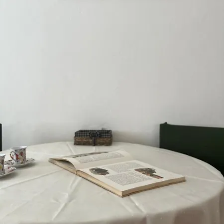 Appartamento Large And Cosy Family House In Center *