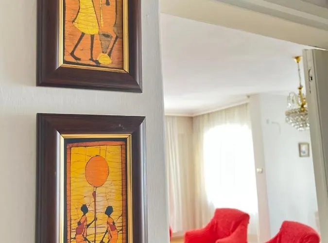 Large And Cosy Family House In Center Daire