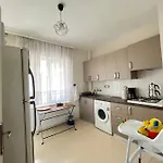 Large And Cosy Family House In Center Apartament